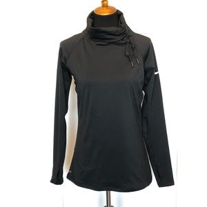 NIKE Dari-Fit Mock Turtleneck Activewear